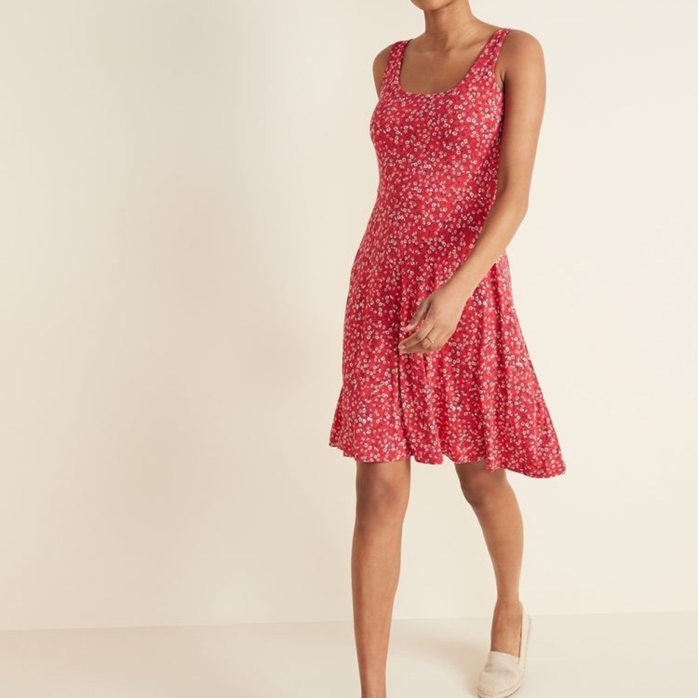 Old navy Sleeveless Fit & Flare Jersey Dress for Women. Red ditsy, xxl